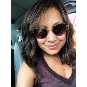 Meet your Posher, Irmina